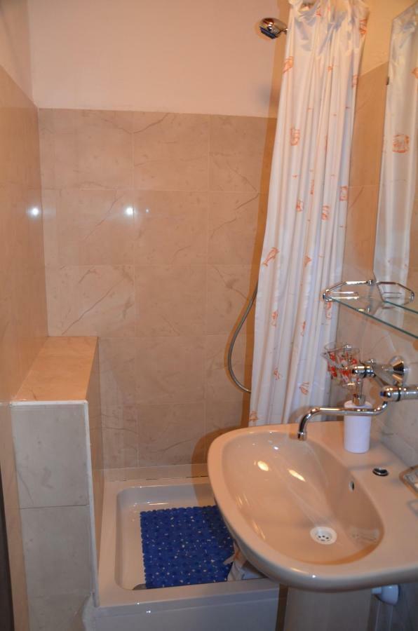 Luana Apartment มิลนา ภายนอก รูปภาพ