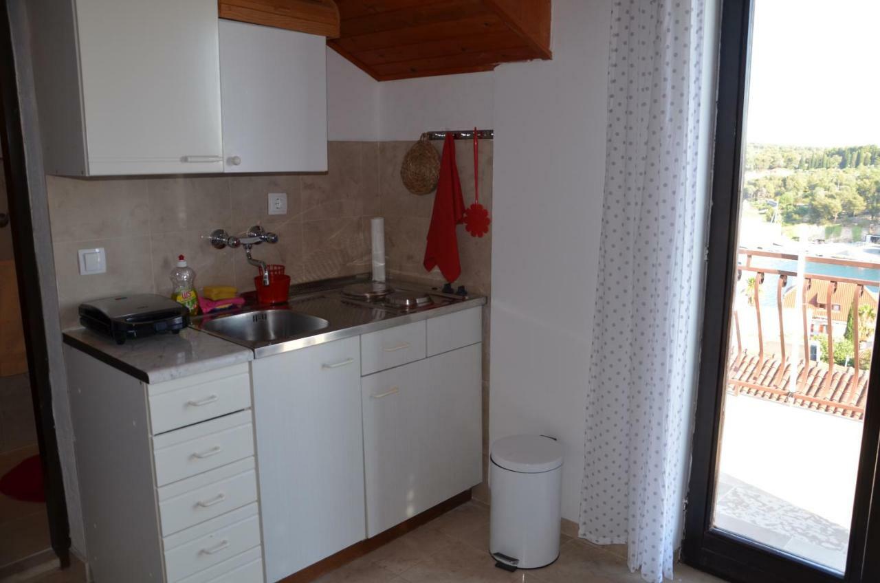 Luana Apartment มิลนา ภายนอก รูปภาพ