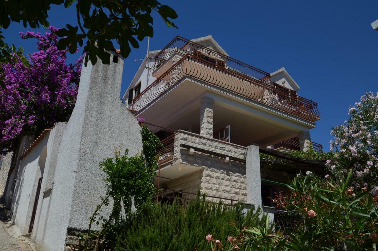 Luana Apartment มิลนา ภายนอก รูปภาพ